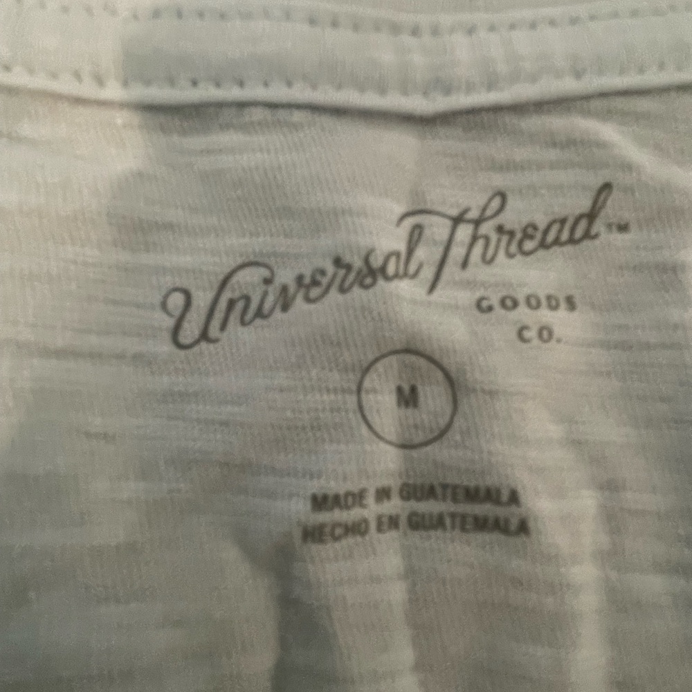 Universal Thread Soft White V-Neck Tee - Picture 2 of 3